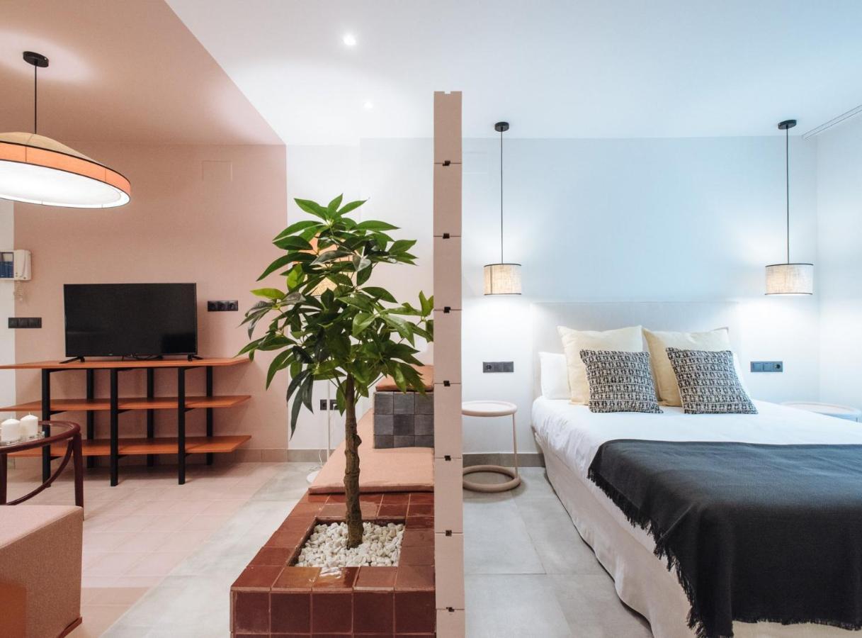 Suites Triana Sevilla Apartments Екстериор снимка