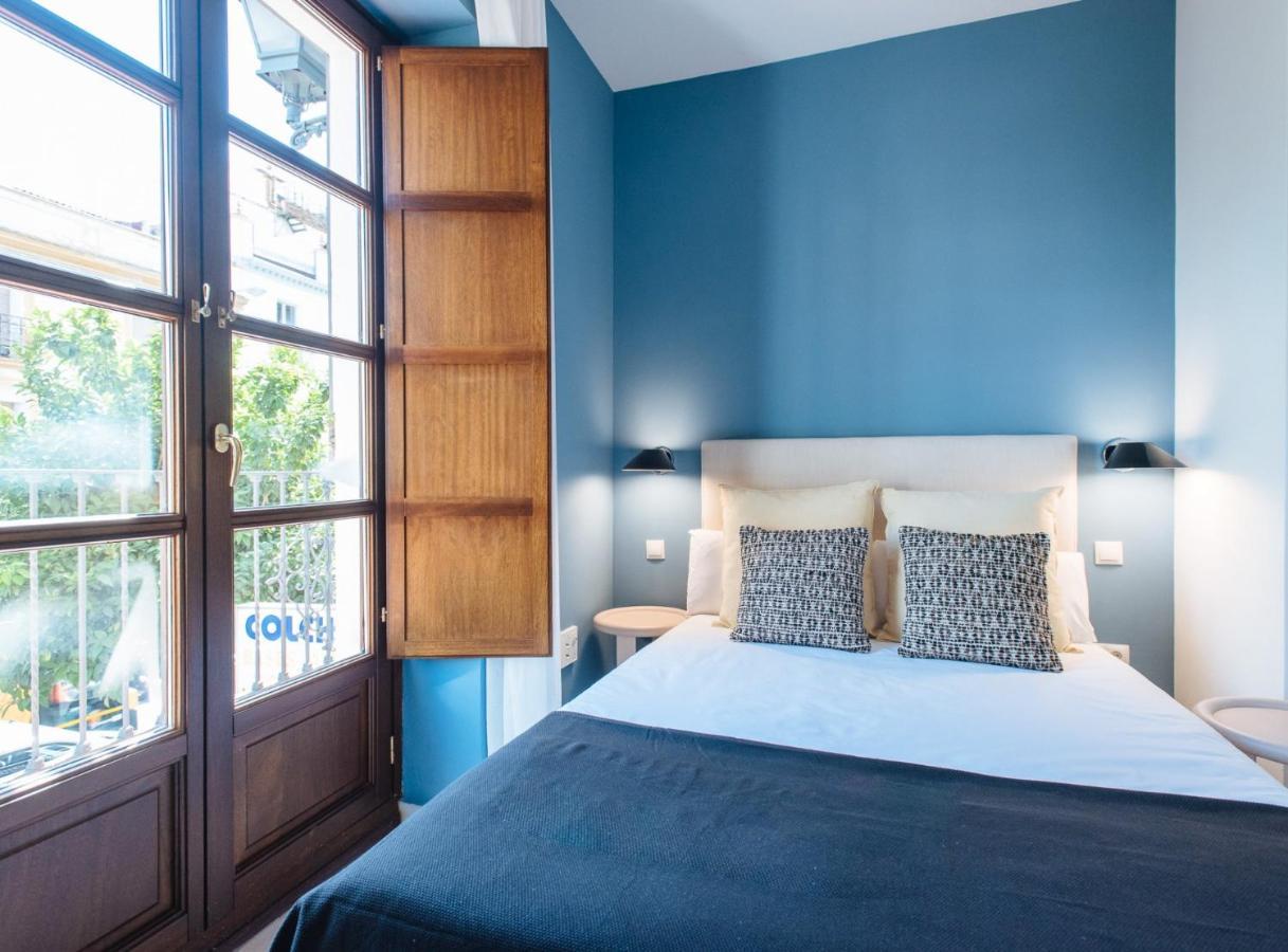 Suites Triana Sevilla Apartments Екстериор снимка