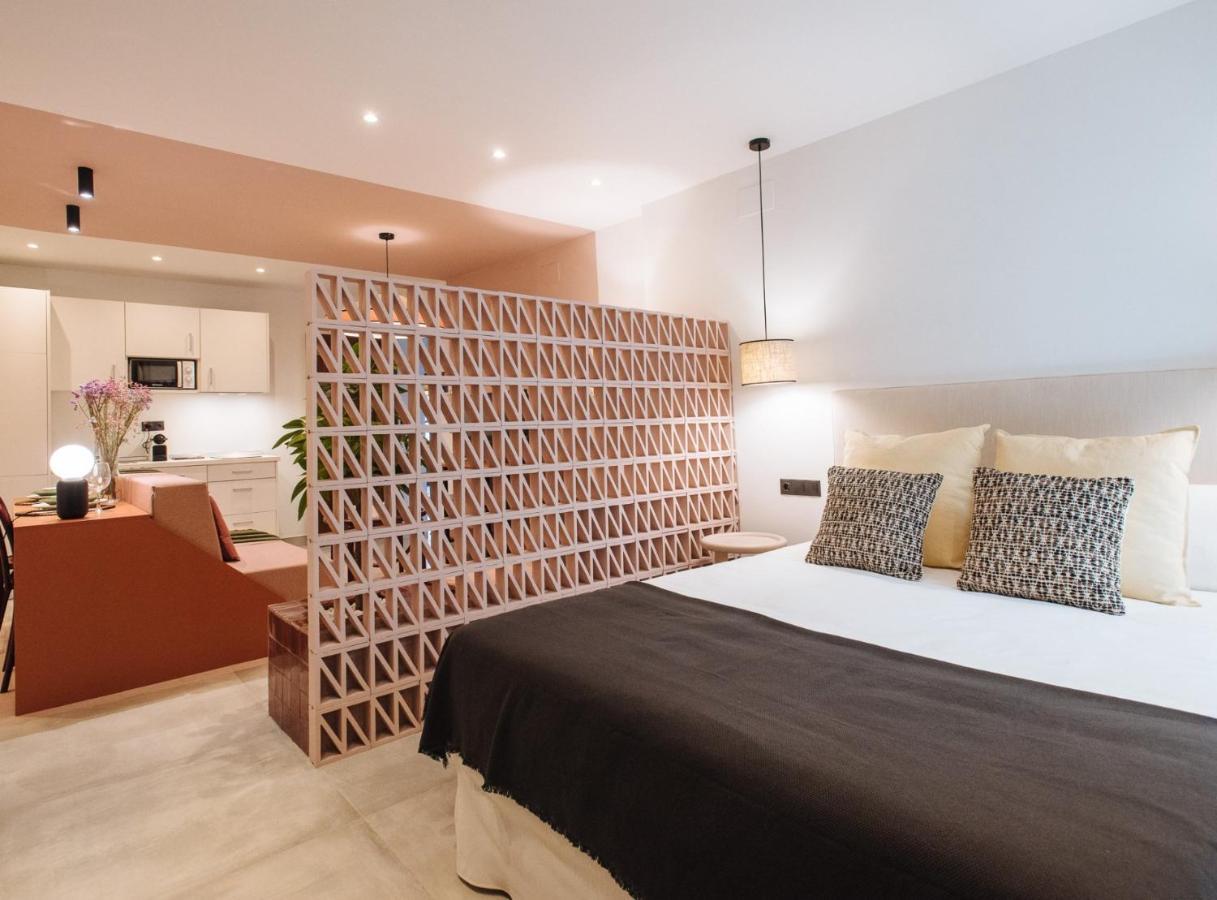 Suites Triana Sevilla Apartments Екстериор снимка